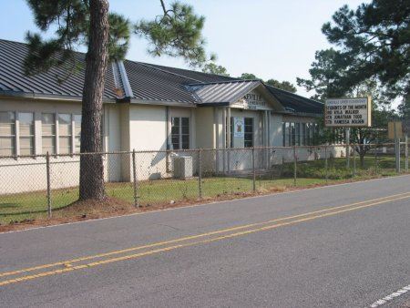 Lukeville School with sign